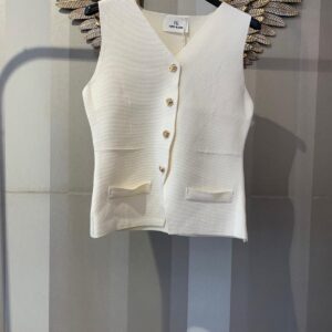 Chaleco botones bolsillos